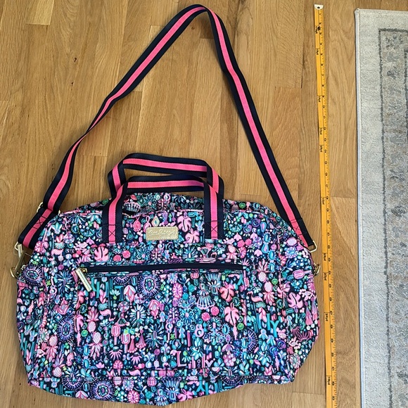 Lilly Pulitzer Beale Weekender Bag 🌴💕 - Picture 8 of 13
